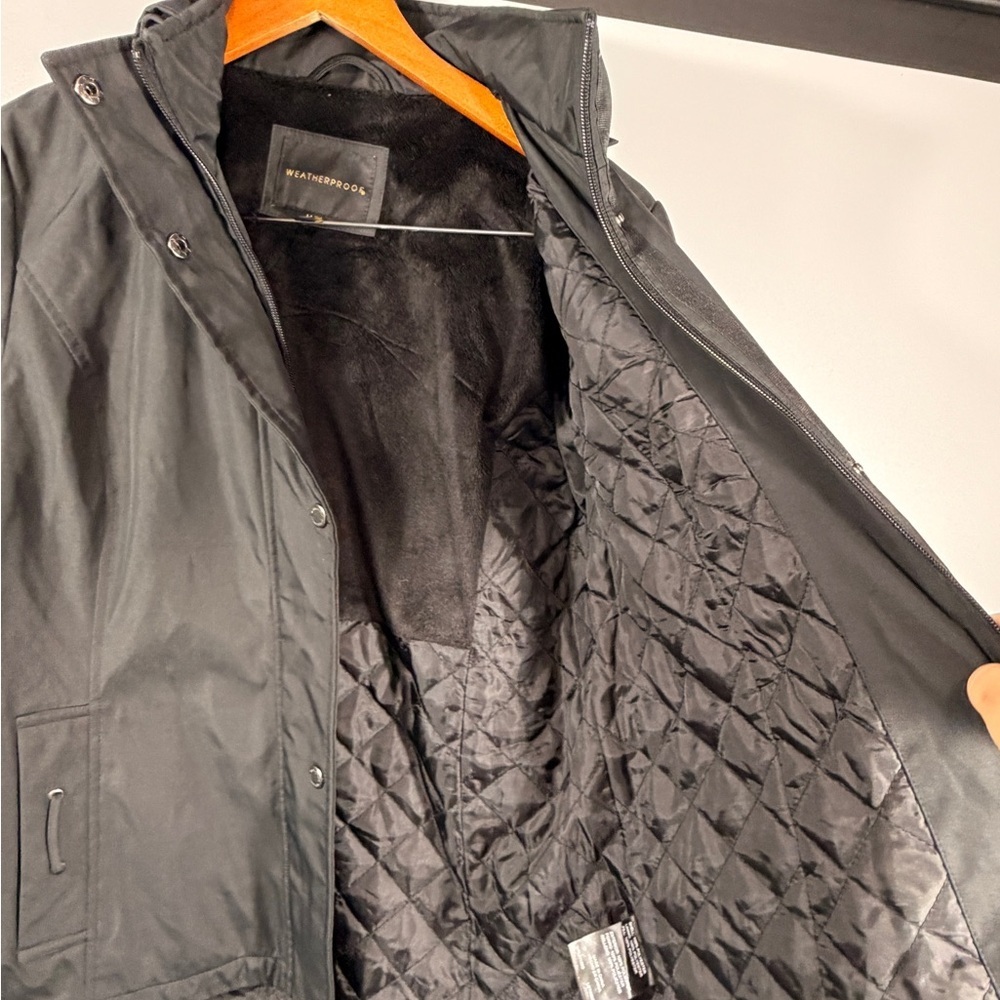 Weatherproof Black Hooded Softshell Jacket Womens… - image 5